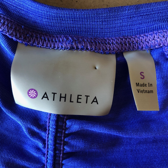 Athleta Half-Sleeve Top, size s - Picture 8 of 8